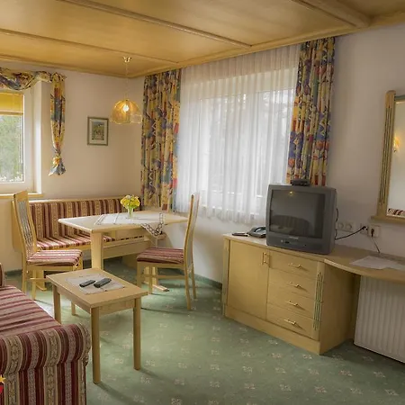 Dobler Hotell Weissenbach am Lech